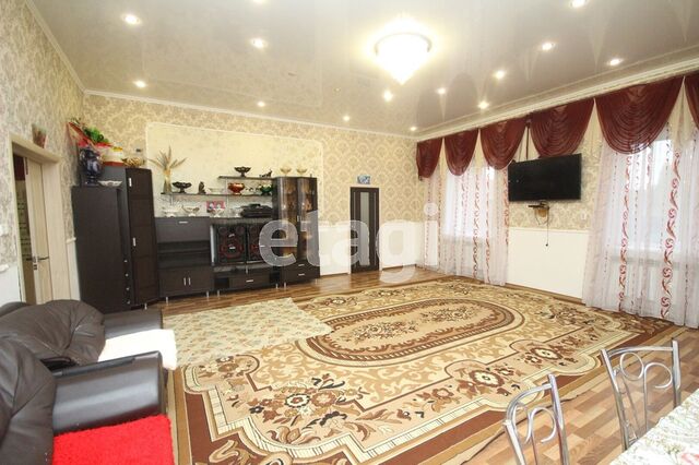 Продажа дома, 274м <sup>2</sup>, 6 сот., Саратов, Саратовская область,  