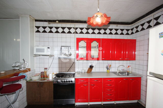 Продажа дома, 300м <sup>2</sup>, 3 сот., Саратов, Саратовская область,  