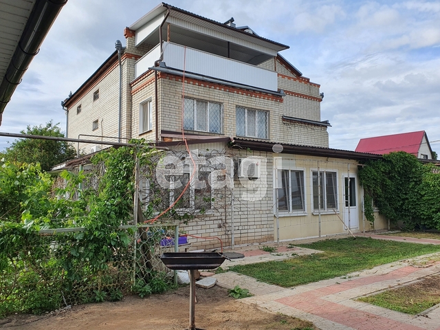 Продажа дома, 422м <sup>2</sup>, 12 сот., Саратов, Саратовская область,  Энгельс