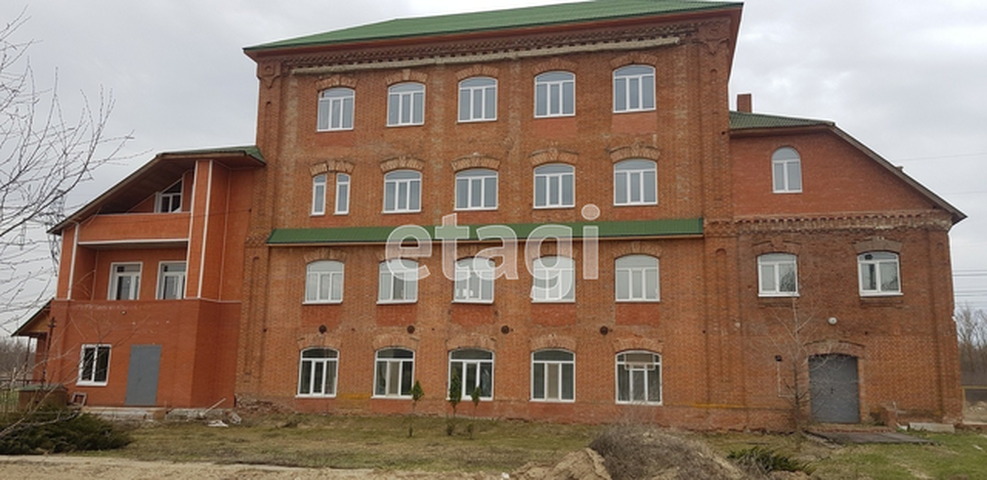 Продажа дома, 1370м <sup>2</sup>, 320 сот., Саратов, Саратовская область,  Саратов