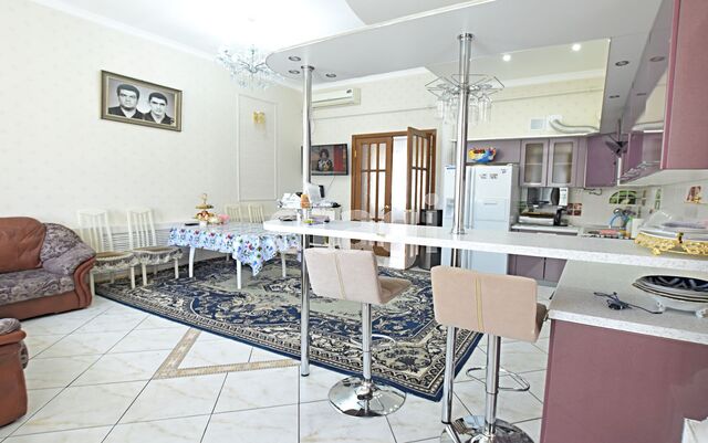 Продажа дома, 388м <sup>2</sup>, 4 сот., Саратов, Саратовская область,  