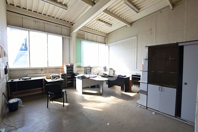 Продажа коммерческой недвижимости, 2134м <sup>2</sup>, Саратов, Саратовская область,  Саратов