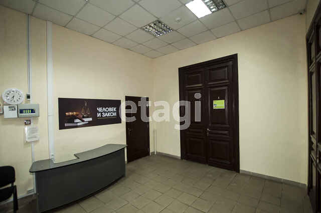 Продажа коммерческой недвижимости, 2500м <sup>2</sup>, Саратов, Саратовская область,  Саратов