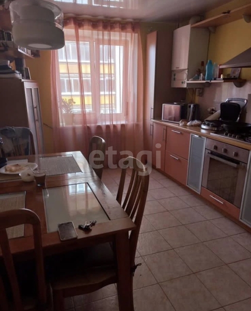 Продажа 3-комнатной квартиры, Саратов, Саратовская область,  Саратов