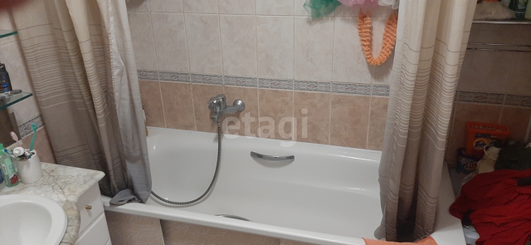 Продажа 3-комнатной квартиры, Саратов, Саратовская область,  Саратов