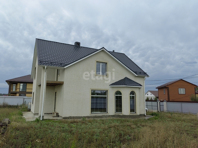 Продажа дома, 223м <sup>2</sup>, 10 сот., Саратов, Саратовская область,  Саратов