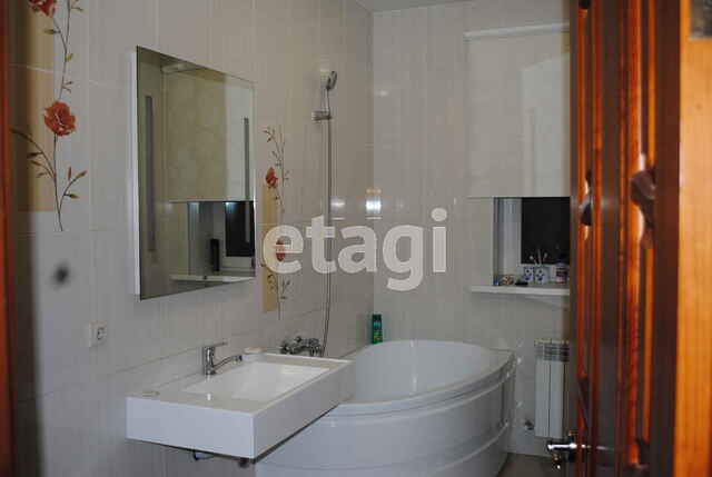 Продажа дома, 188м <sup>2</sup>, 7 сот., Саратов, Саратовская область,  