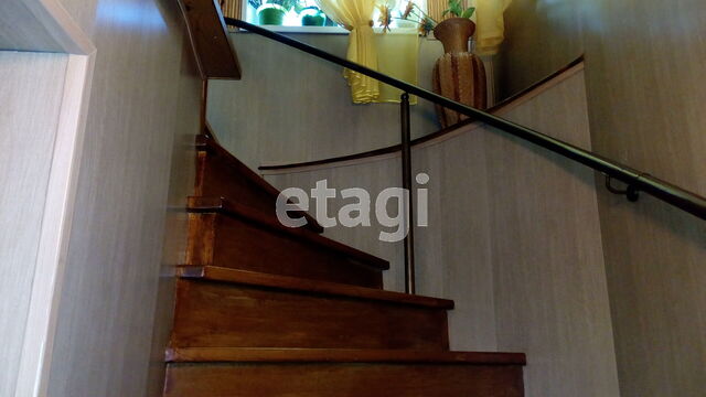 Продажа дома, 250м <sup>2</sup>, 25 сот., Саратов, Саратовская область,  Энгельс