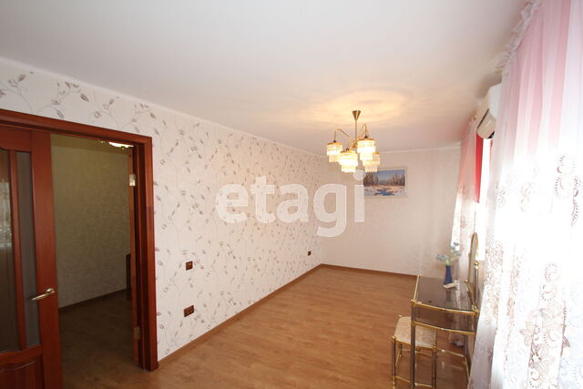 Продажа дома, 281м <sup>2</sup>, 10 сот., Саратов, Саратовская область,  Энгельс