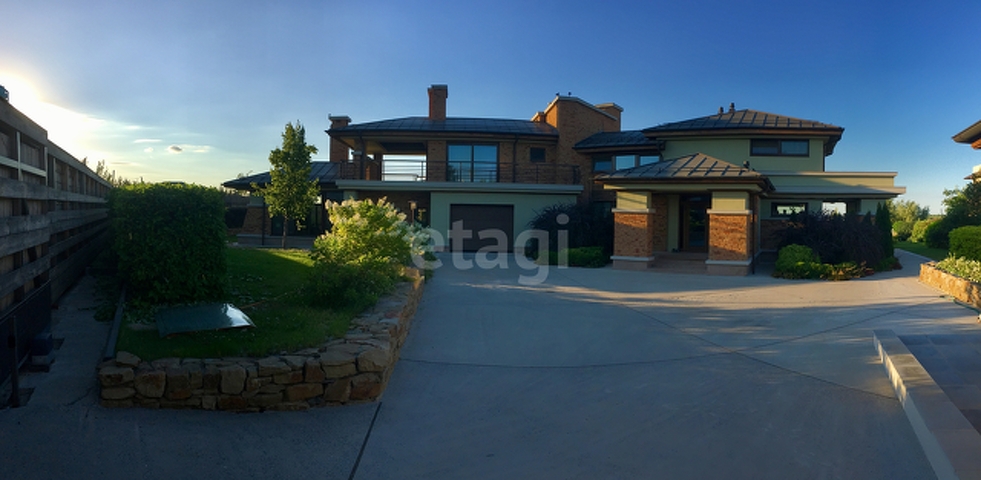 Продажа дома, 285м <sup>2</sup>, 32 сот., Саратов, Саратовская область,  Саратов