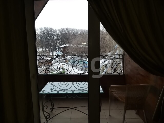 Продажа дома, 324м <sup>2</sup>, 3 сот., Саратов, Саратовская область,  Октябрьский