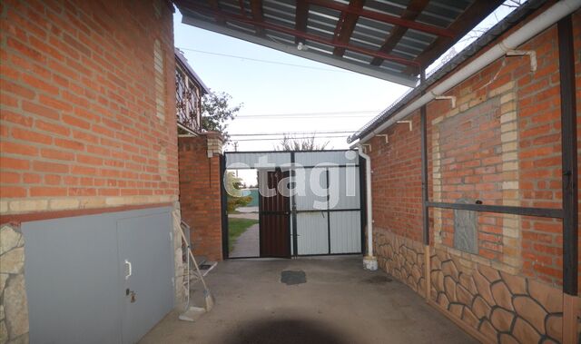 Продажа дома, 181м <sup>2</sup>, 9 сот., Саратов, Саратовская область,  