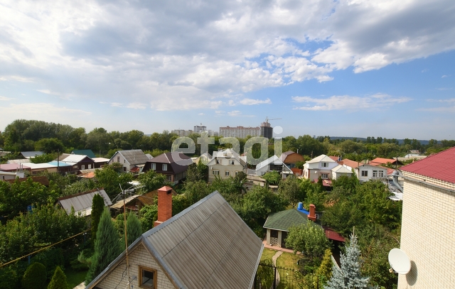 Продажа дома, 300м <sup>2</sup>, 5 сот., Саратов, Саратовская область,  