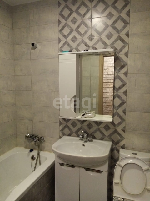 Продажа 1-комнатной квартиры, Саратов, Саратовская область,  Энгельс