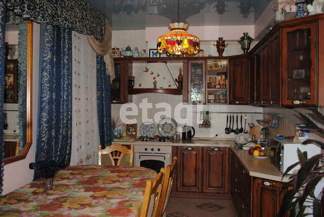 Продажа дома, 188м <sup>2</sup>, 7 сот., Саратов, Саратовская область,  