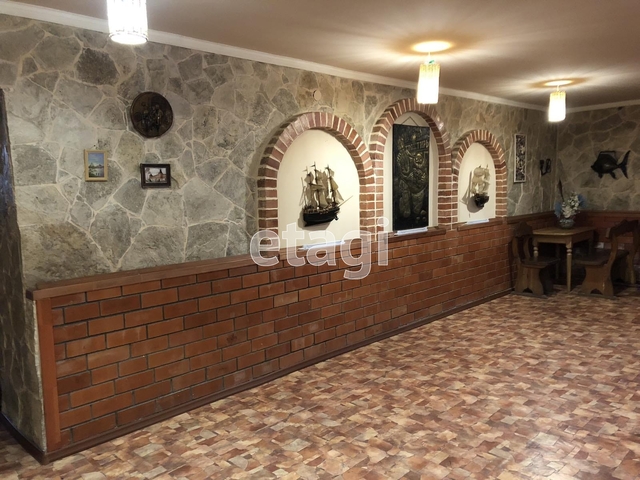 Продажа дома, 658м <sup>2</sup>, 8 сот., Саратов, Саратовская область,  