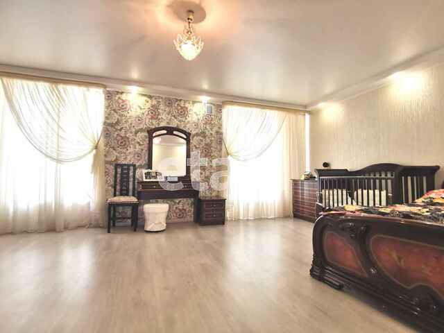 Продажа дома, 230м <sup>2</sup>, 3 сот., Саратов, Саратовская область,  Кировский