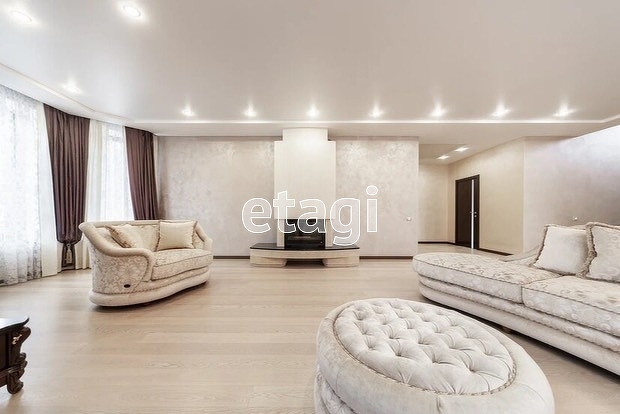 Продажа дома, 461м <sup>2</sup>, 12 сот., Саратов, Саратовская область,  