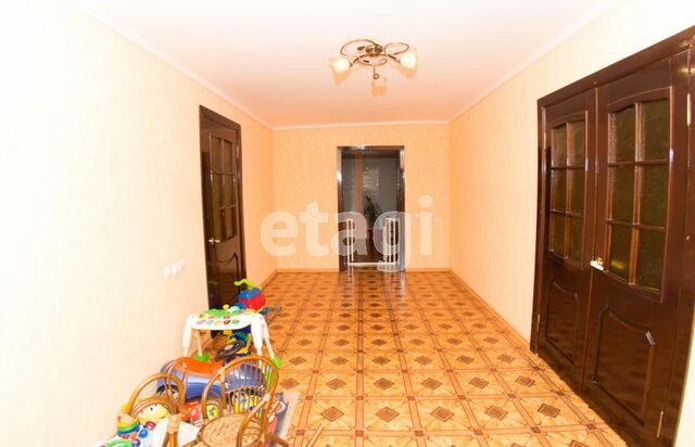 Продажа дома, 389м <sup>2</sup>, 10 сот., Саратов, Саратовская область,  Ленинский