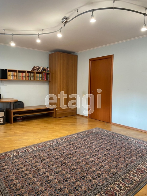 Продажа 3-комнатной квартиры, Саратов, Саратовская область,  Саратов