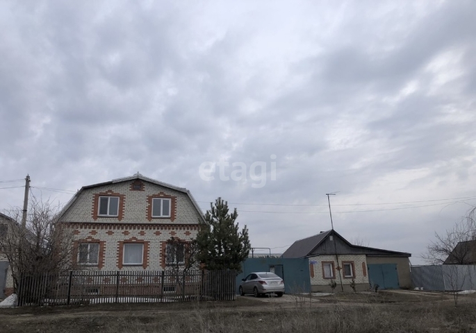 Продажа дома, 360м <sup>2</sup>, 13 сот., Саратов, Саратовская область,  
