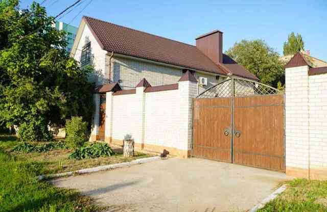 Продажа дома, 300м <sup>2</sup>, 9 сот., Саратов, Саратовская область,  