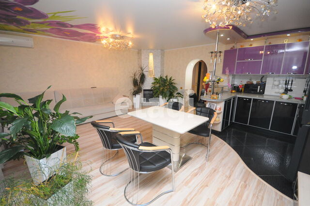 Продажа 3-комнатной квартиры, Саратов, Саратовская область,  Энгельс