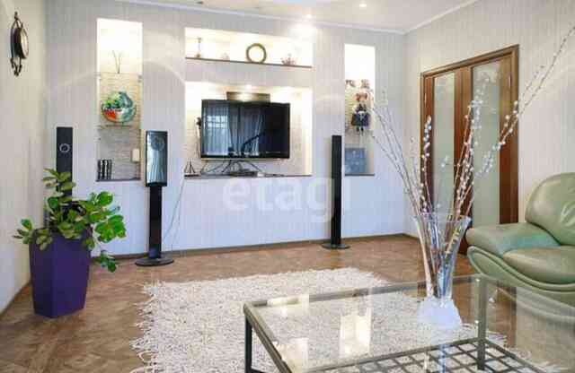 Продажа дома, 300м <sup>2</sup>, 9 сот., Саратов, Саратовская область,  