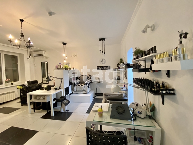 Продажа коммерческой недвижимости, 64м <sup>2</sup>, Саратов, Саратовская область,  Саратов