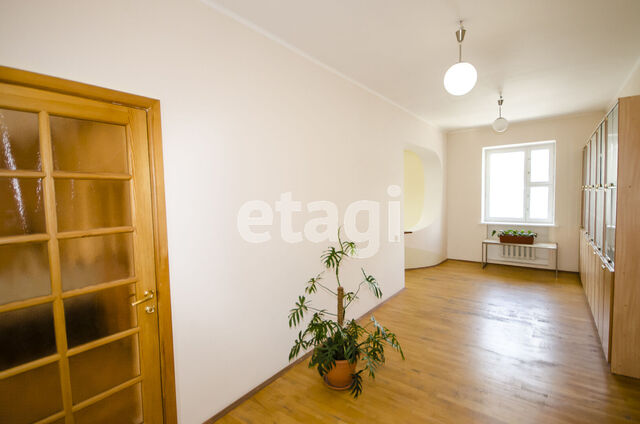 Продажа дома, 580м <sup>2</sup>, 2 сот., Саратов, Саратовская область,  Октябрьский