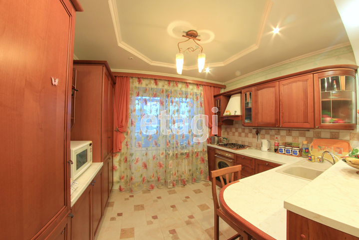 Продажа 3-комнатной квартиры, Саратов, Саратовская область,  Саратов