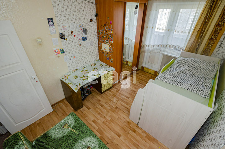 Продажа 3-комнатной квартиры, Екатеринбург, Амундсена,  61