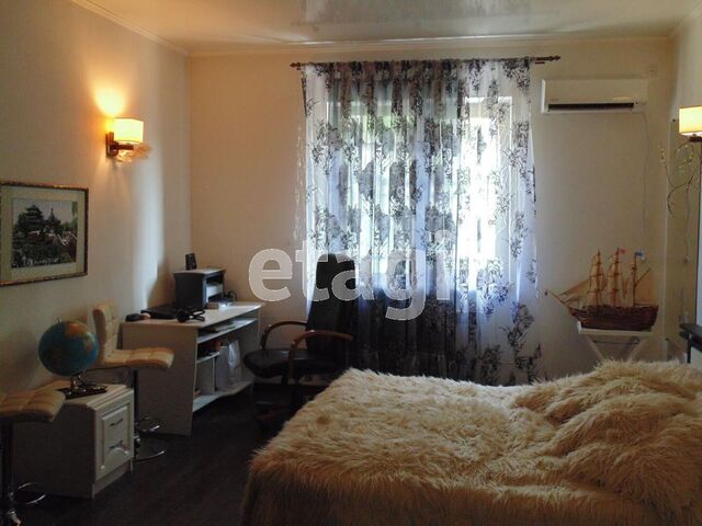 Продажа дома, 300м <sup>2</sup>, 4 сот., Саратов, Саратовская область,  Кировский