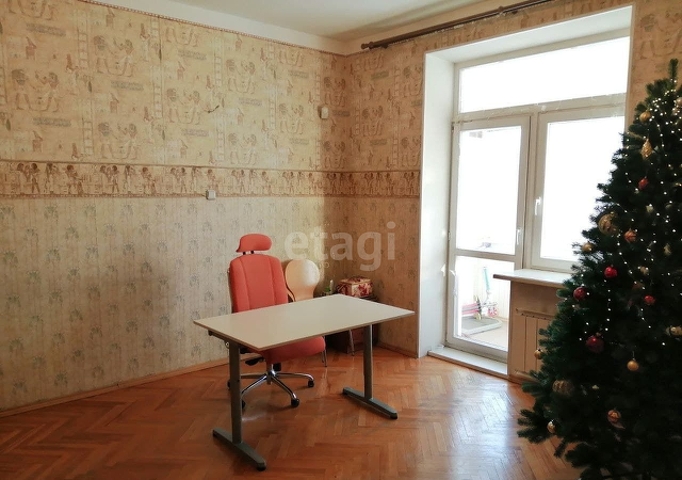 Продажа 4-комнатной квартиры, Екатеринбург, Степана Разина,  41