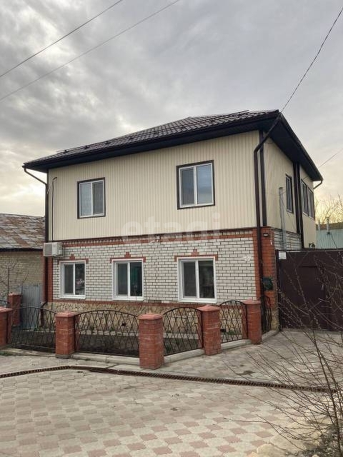 Продажа дома, 260м <sup>2</sup>, 3 сот., Саратов, Саратовская область,  Волжский 