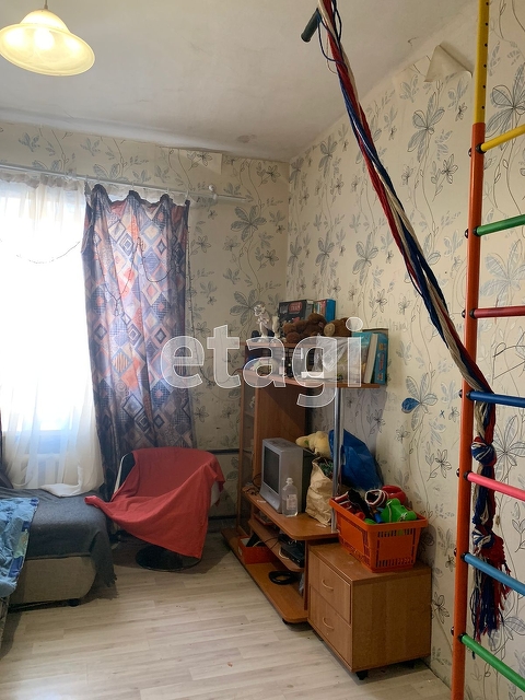 Продажа 2-комнатной квартиры, Екатеринбург, Зои Космодемьянской,  39