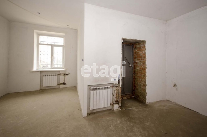 Продажа дома, 606м <sup>2</sup>, 5 сот., Саратов, Саратовская область,  Саратов