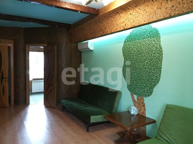 Продажа дома, 324м <sup>2</sup>, 3 сот., Саратов, Саратовская область,  Октябрьский