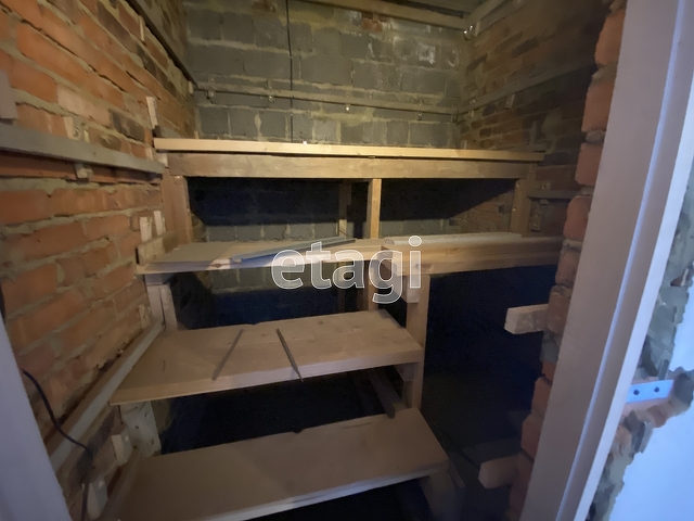 Продажа дома, 380м <sup>2</sup>, 8 сот., Саратов, Саратовская область,  Октябрьский