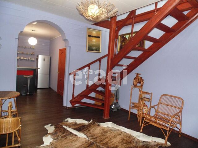 Продажа дома, 300м <sup>2</sup>, 4 сот., Саратов, Саратовская область,  Кировский