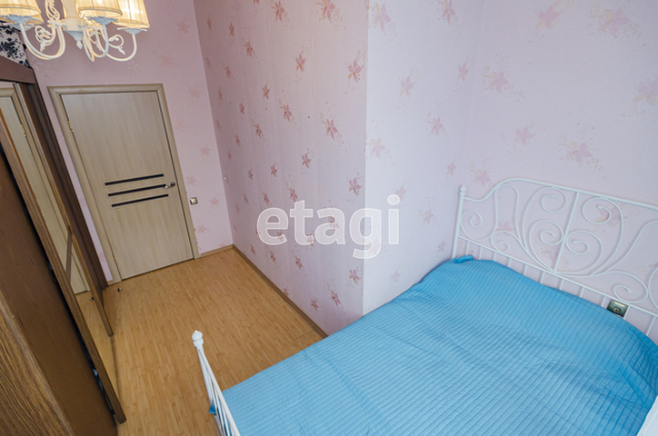 Продажа 3-комнатной квартиры, Екатеринбург, Походная,  63