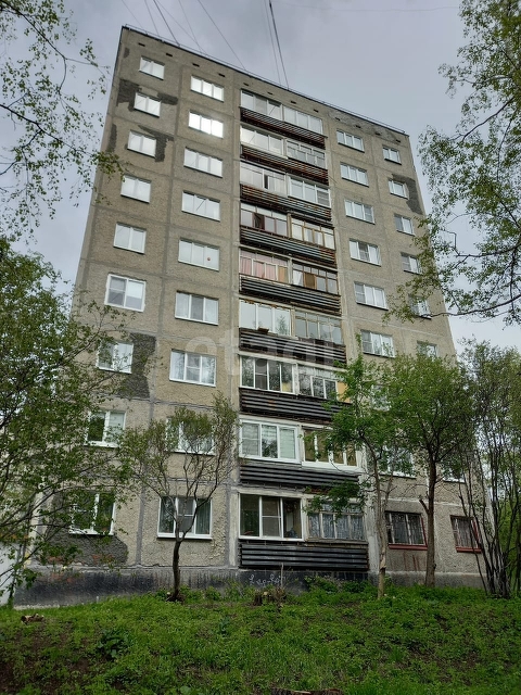 Продажа 3-комнатной квартиры, Первоуральск, Советская,  22а