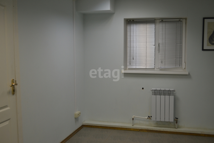 Продажа коммерческой недвижимости, 300м <sup>2</sup>, Саратов, Саратовская область,  Саратов