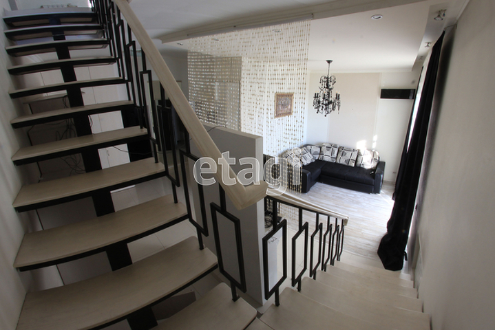 Продажа 3-комнатной квартиры, Саратов, Саратовская область,  Саратов