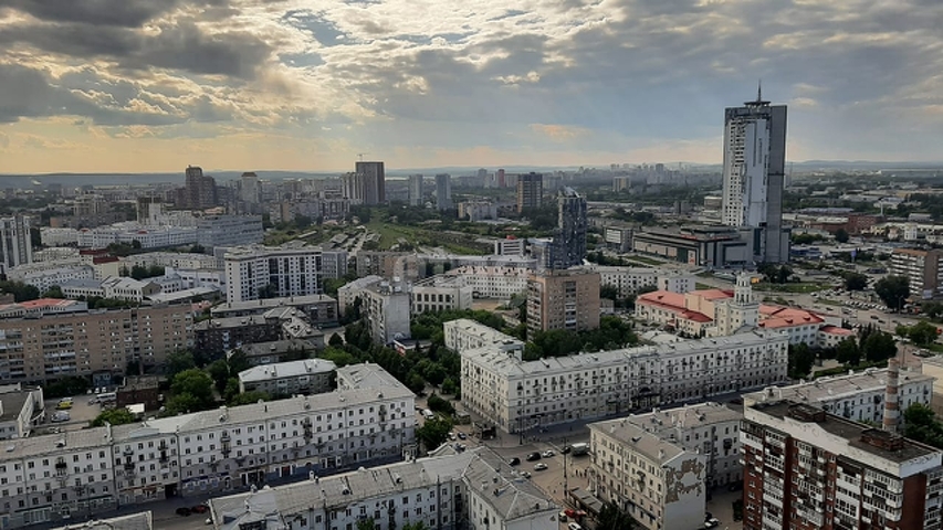 Продажа 3-комнатной квартиры, Екатеринбург, Азина,  31