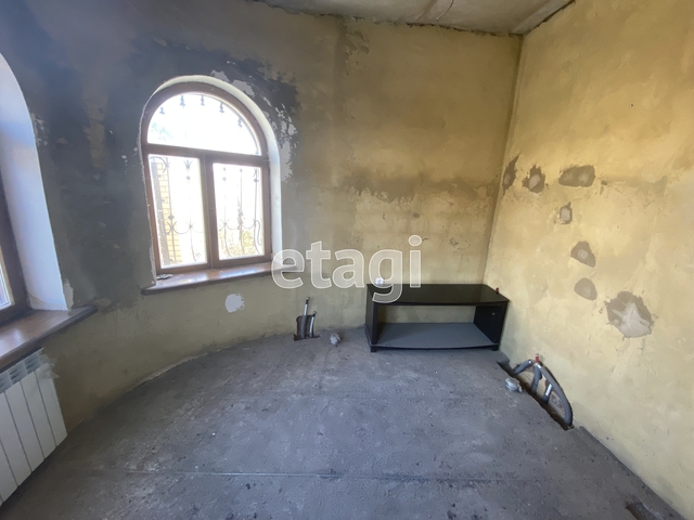 Продажа дома, 380м <sup>2</sup>, 8 сот., Саратов, Саратовская область,  Октябрьский