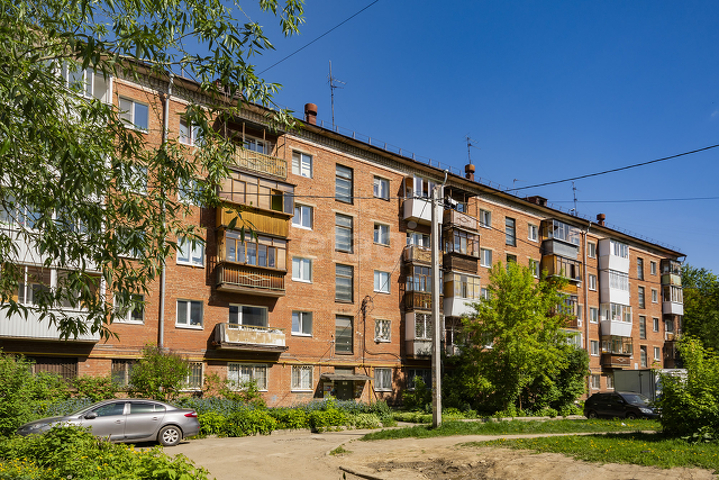 Продажа 2-комнатной квартиры, Екатеринбург, Индустрии,  96