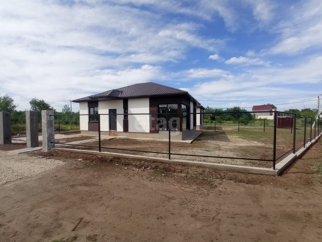 Продажа дома, 100м <sup>2</sup>, 5 сот., Саратов, Саратовская область,  Энгельсский