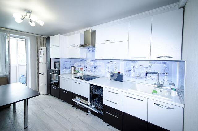 Продажа 3-комнатной квартиры, Саратов, Саратовская область,  Саратов