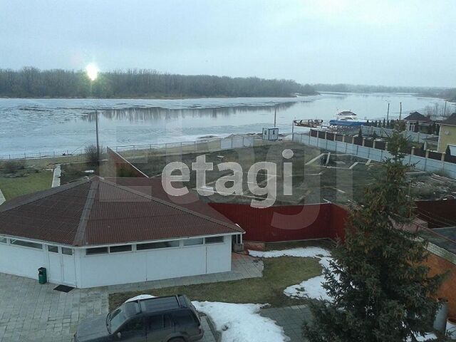 Продажа дома, 400м <sup>2</sup>, 30 сот., Саратов, Саратовская область,  Энгельс